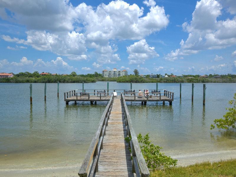 Resort The Fold Indian Shores 3*