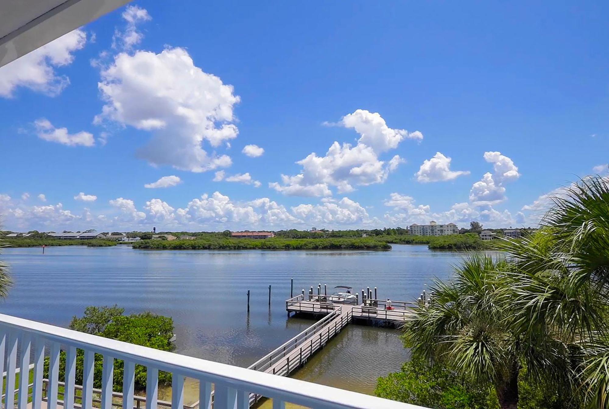 The Fold Indian Shores 3* Clearwater Beach